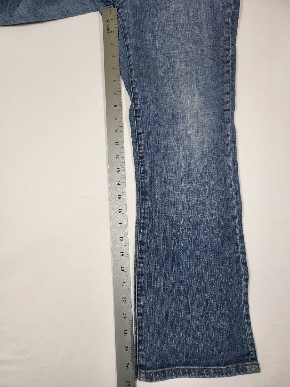 hico's Platinum Facet SH Jean Size 0 Short Blue Bootcut Stretch Denim - Picture 13 of 14